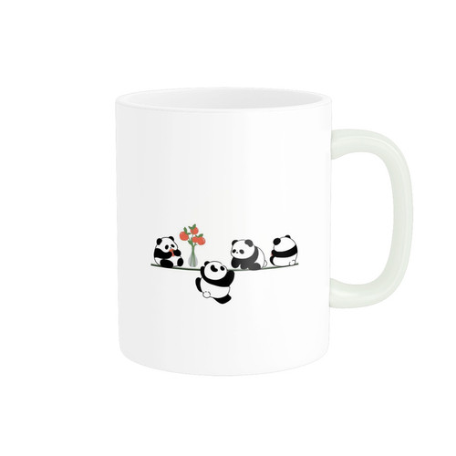 ماگ ( جعبه کادویی رایگان) طرح پاندا کد 204